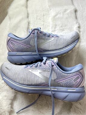 Women’s Brooks Ghost 14 8B